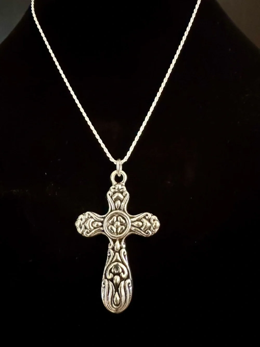 Ornate sterling Silver Cross Pendant with sterling‎ rope chain - Women Jewelry